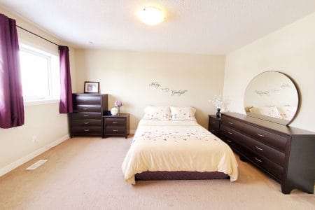 27_MasterBedroom-